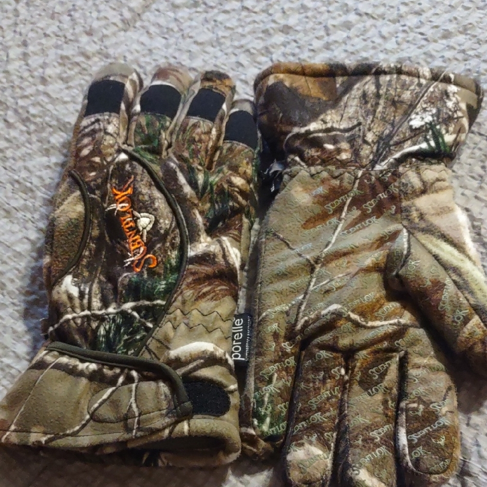 Camo Hunting Gloves